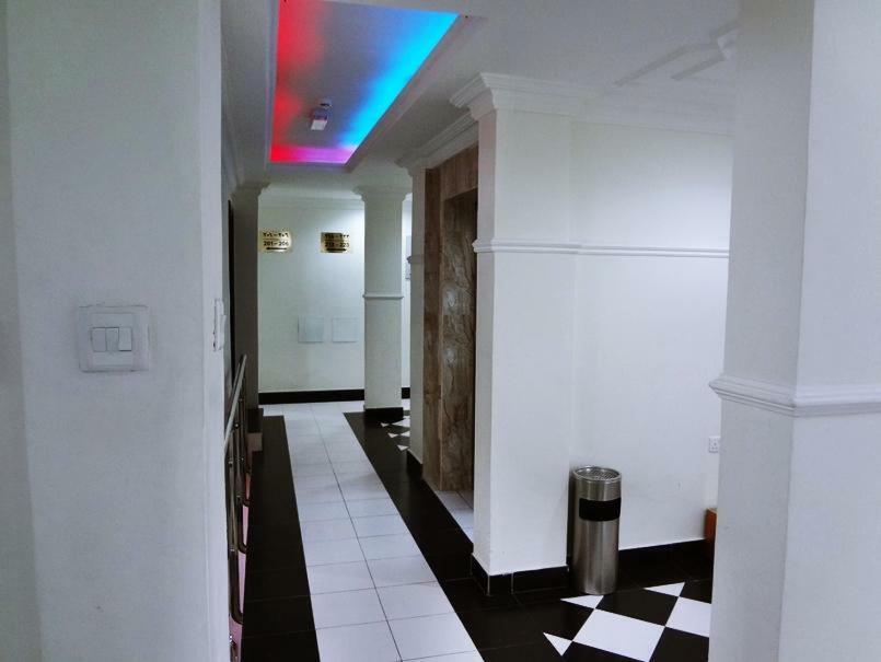 Plaza Hotel Μουσκάτ Εξωτερικό φωτογραφία