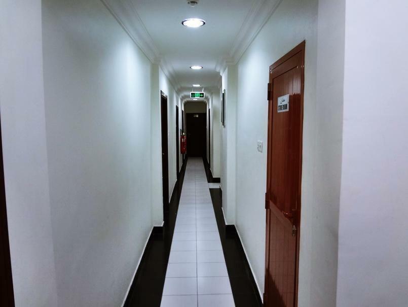 Plaza Hotel Μουσκάτ Εξωτερικό φωτογραφία